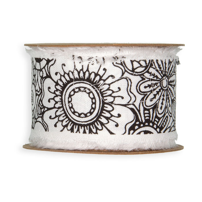off-white/black - flowers
